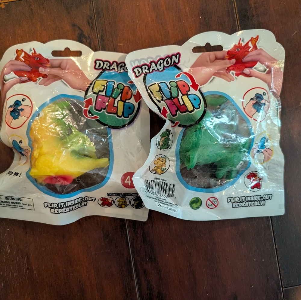 2 Flip Flip Dragon Toy - Yellow and Green